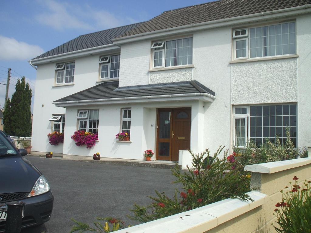 Carranross Accommodation Cill Airne Exteriör bild